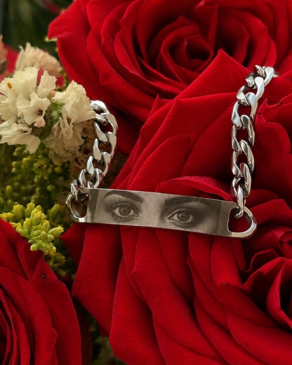 Pulsera personalizada con mirada